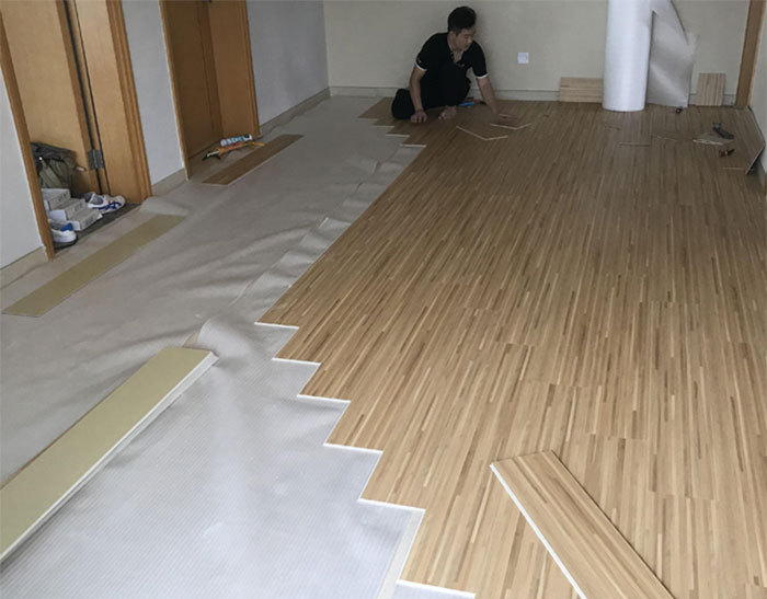 Giá Thi Công Sàn Nhựa Hèm Khóa Giả Gỗ Giá Thi Công Sàn Nhựa Hèm Khóa Giả Gỗ